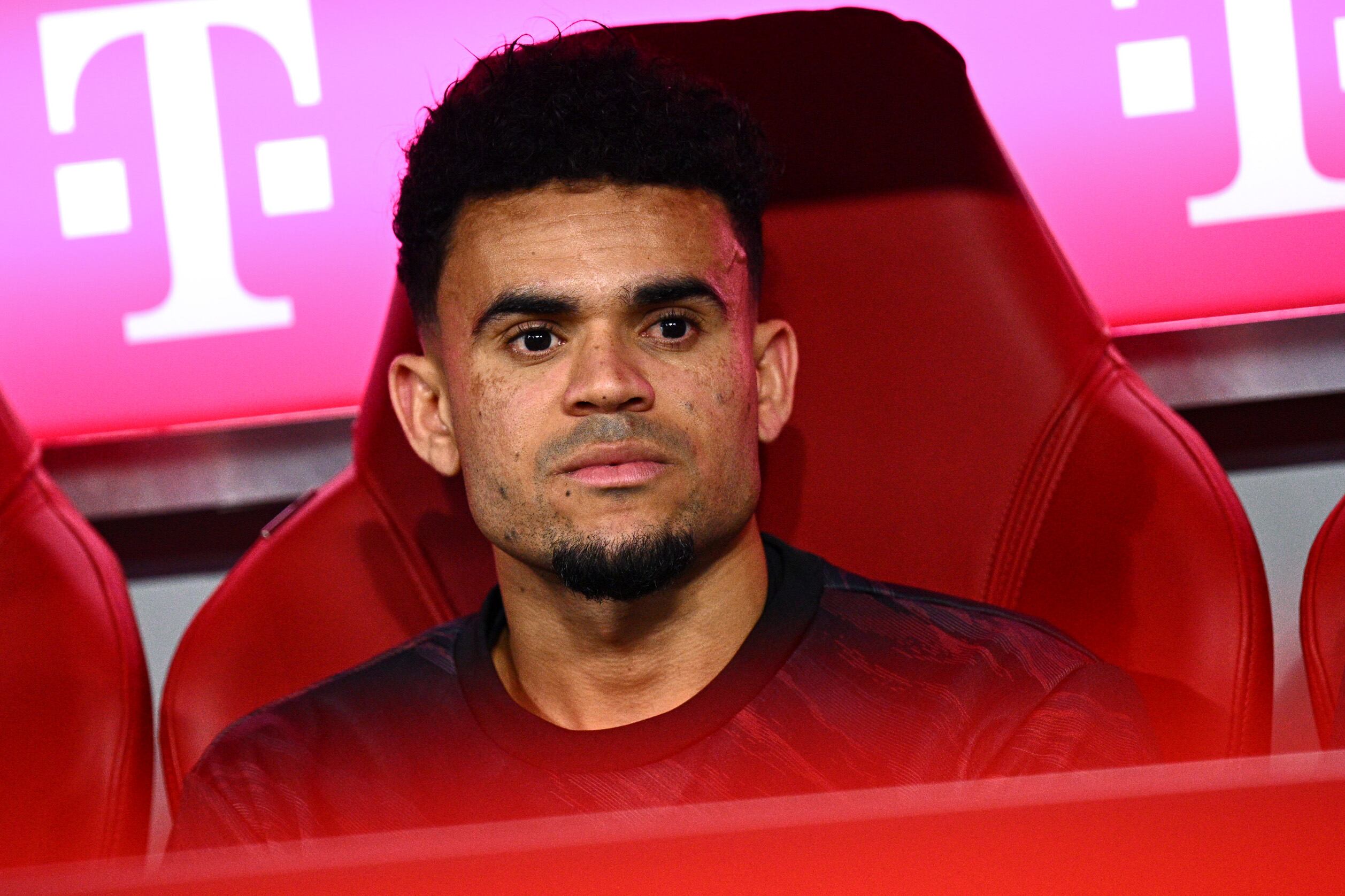 Luis Díaz, suplente en el Bayern Múnich ante el Bayer Leverkusen. Photo: Tom Weller/dpa (Photo by Tom Weller/picture alliance via Getty Images)