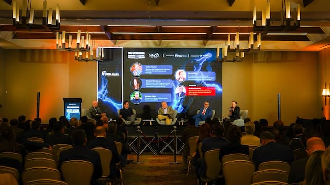 Panel Economías criminales y control territorial: el mapa del poder ilegal en Colombia. | Foto: Caracol Radio