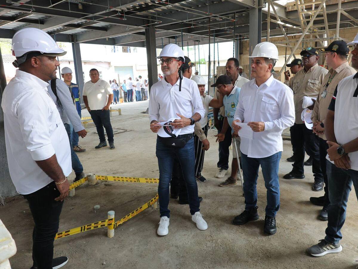 Obras en hospital del barrio Nelson Mandela avanzan en un 49%