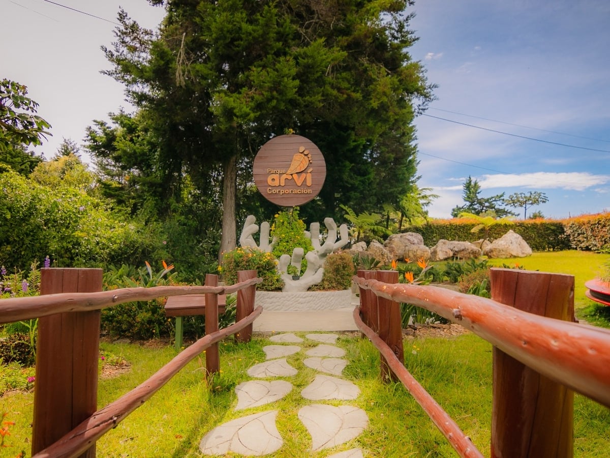 El parque Arví ofrece actividades de senderismo, avistamiento de aves, rutas para ciclistas, picnics, entre otr. Foto: alcaldía. 