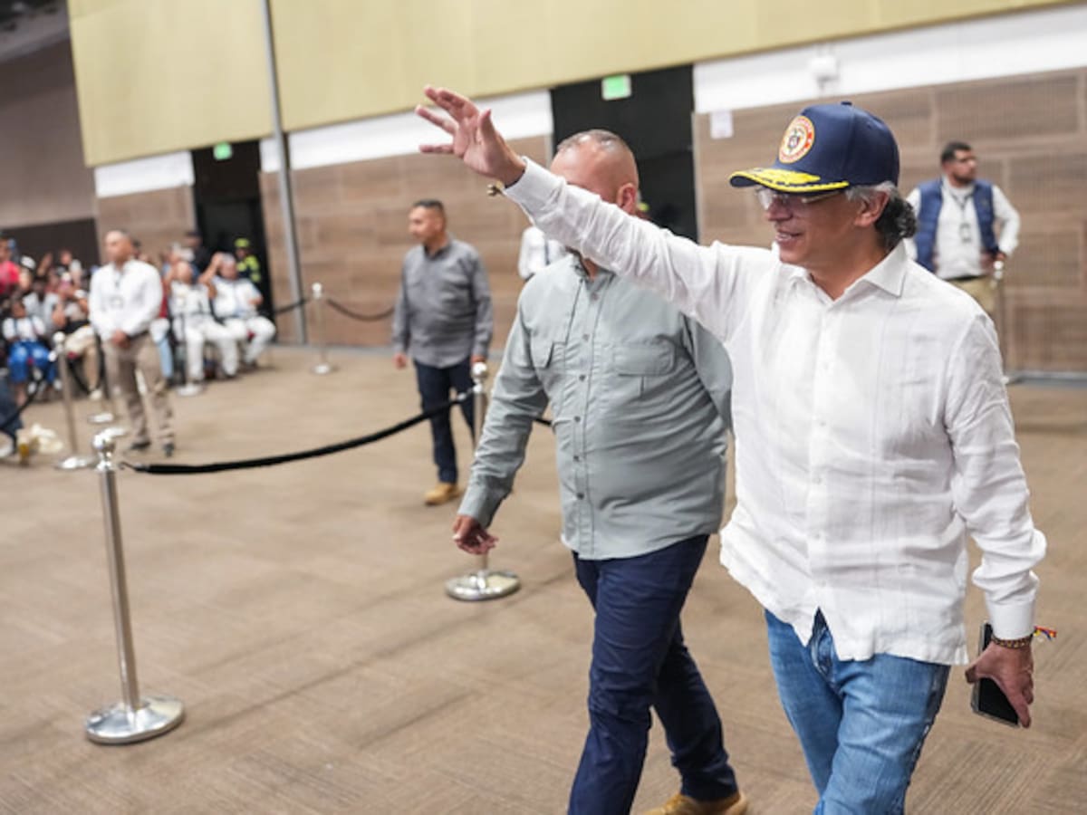 El presidente Petro lideró en Cali Encuentro Nacional de Formalización Minera y Comercialización