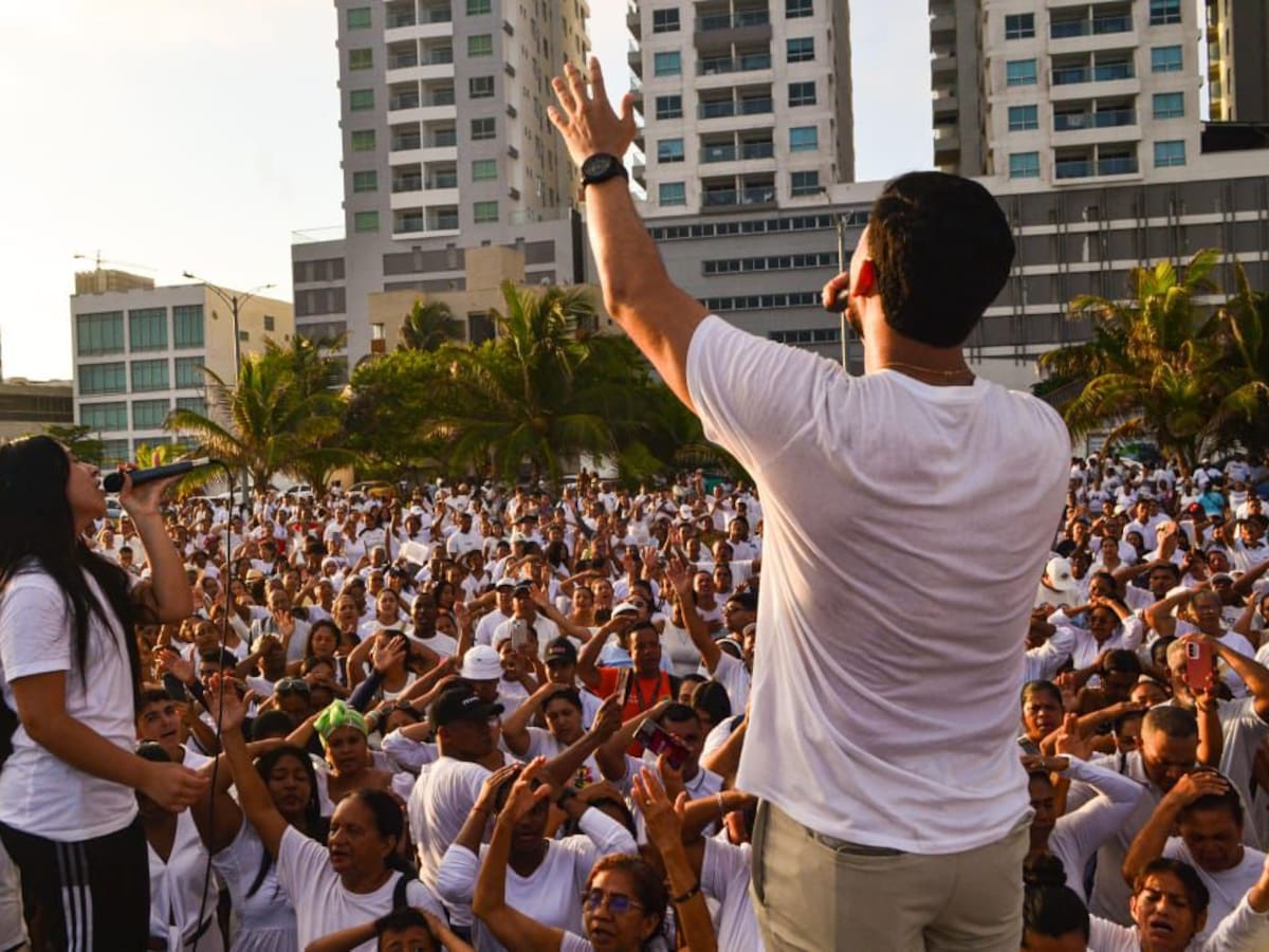 Madrugón de oración por Cartagena congregó a más de 5.000 fieles en Las Tenazas