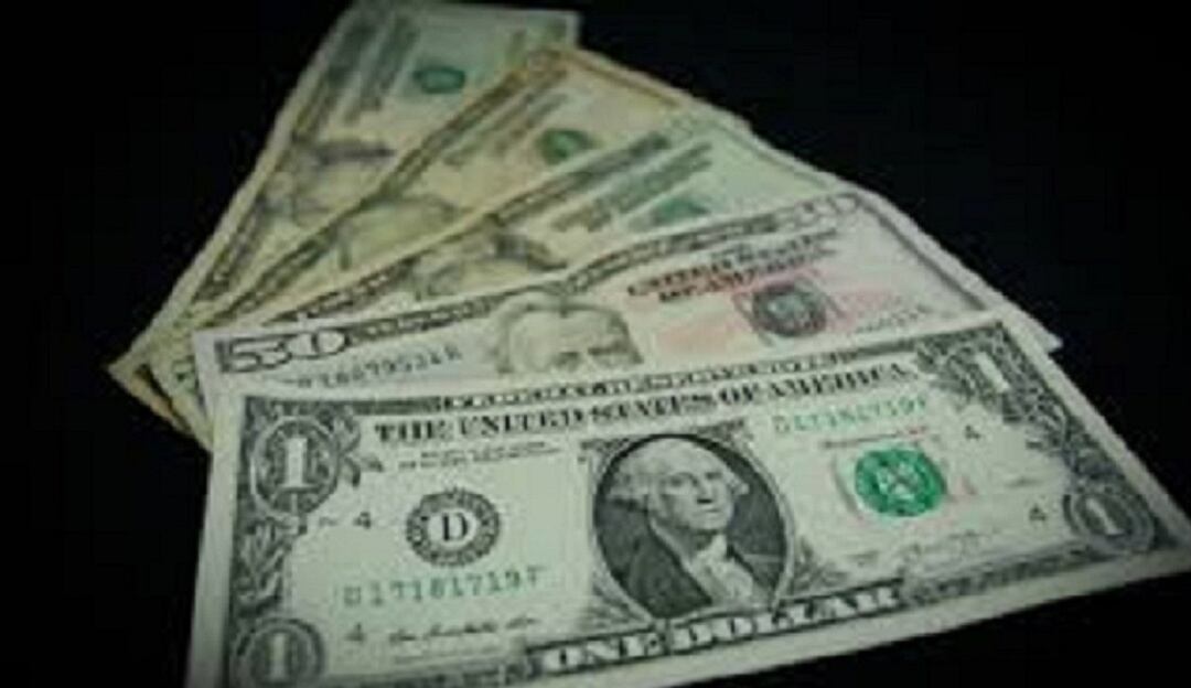 Dólar en la frontera