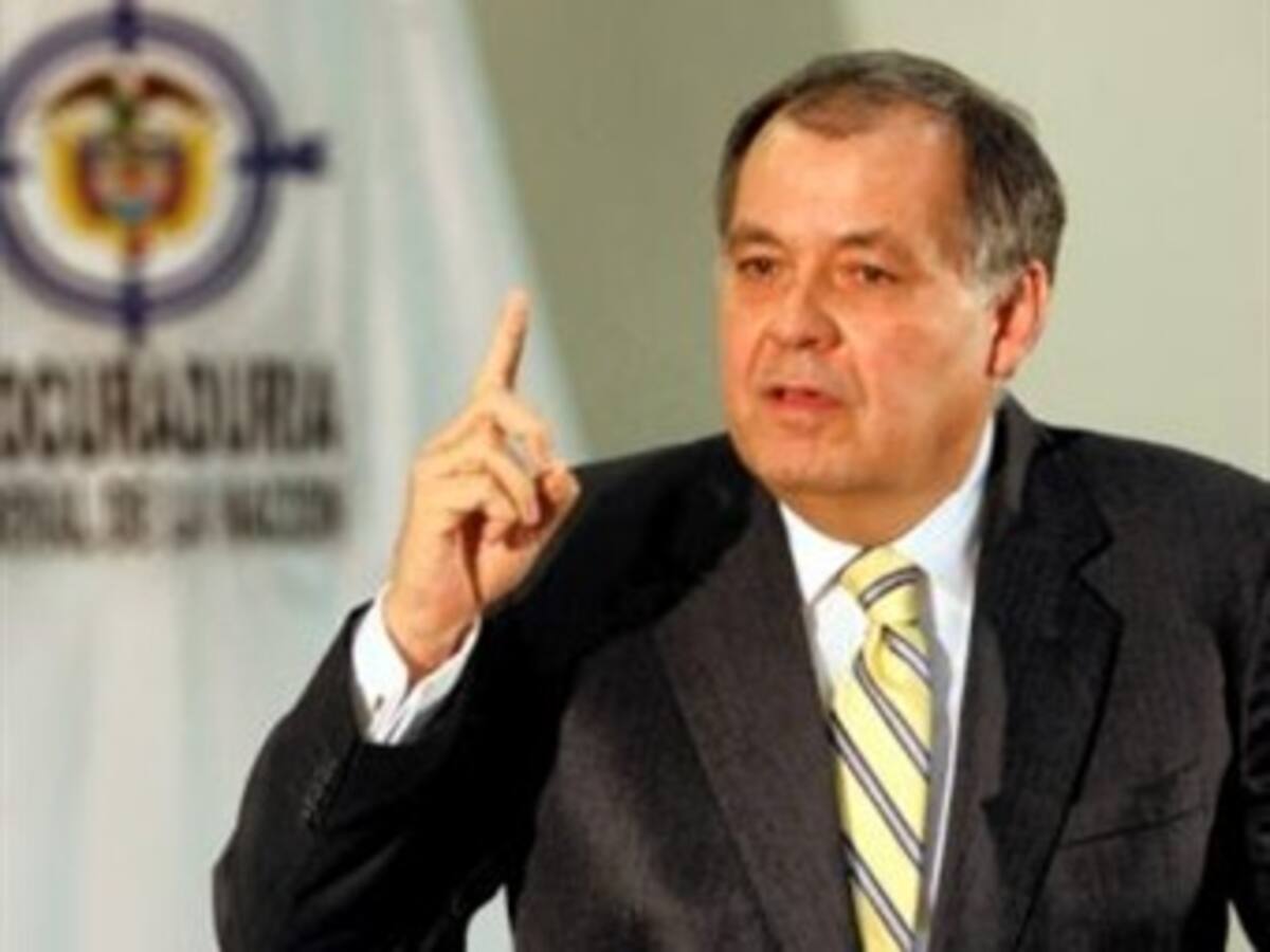 El procurador le dice sí al referendo reeleccionista
