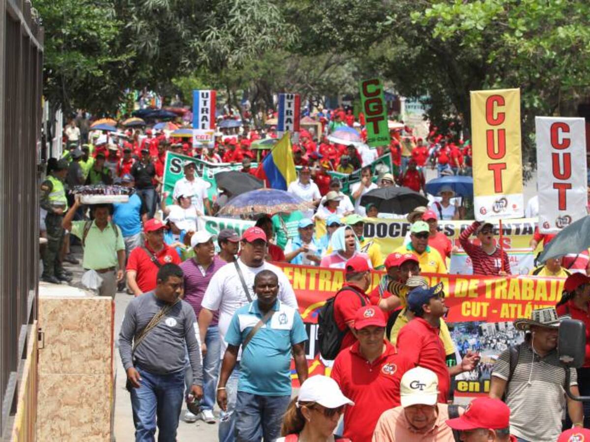 50 mil personas marchan en Barranquilla en el día del trabajo