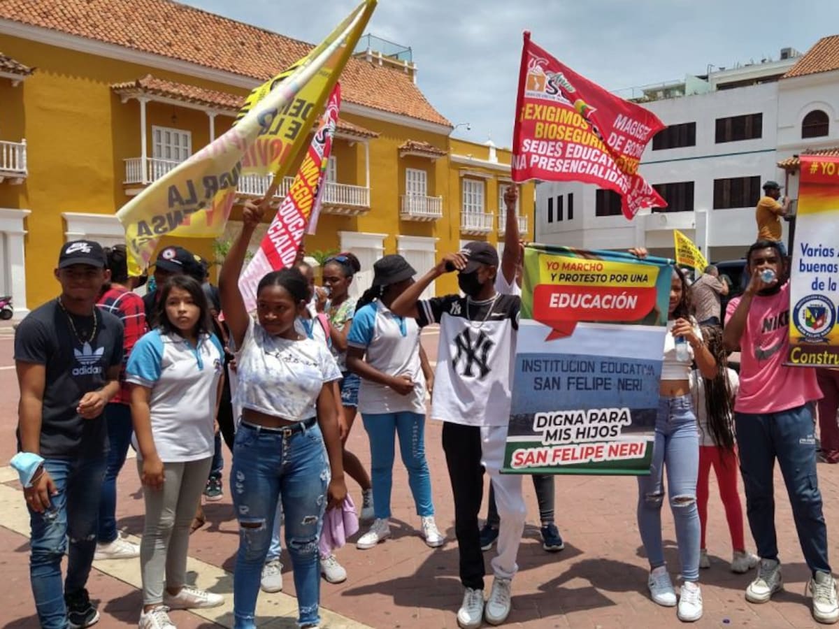 Con protesta Sudeb pidió declarar emergencia educativa en Cartagena
