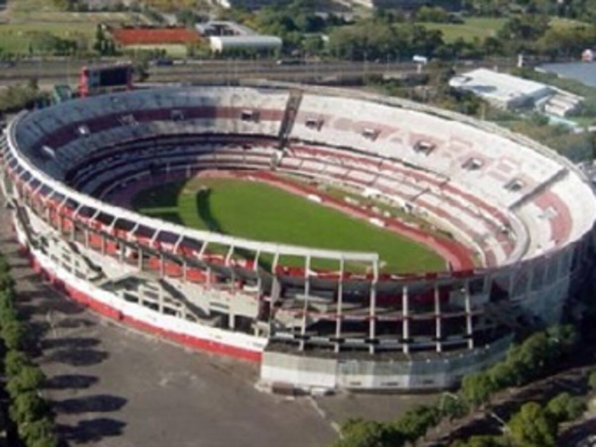 Clausurado temporalmente estadio de River Plate, pero no corre riesgo como sede de Copa América