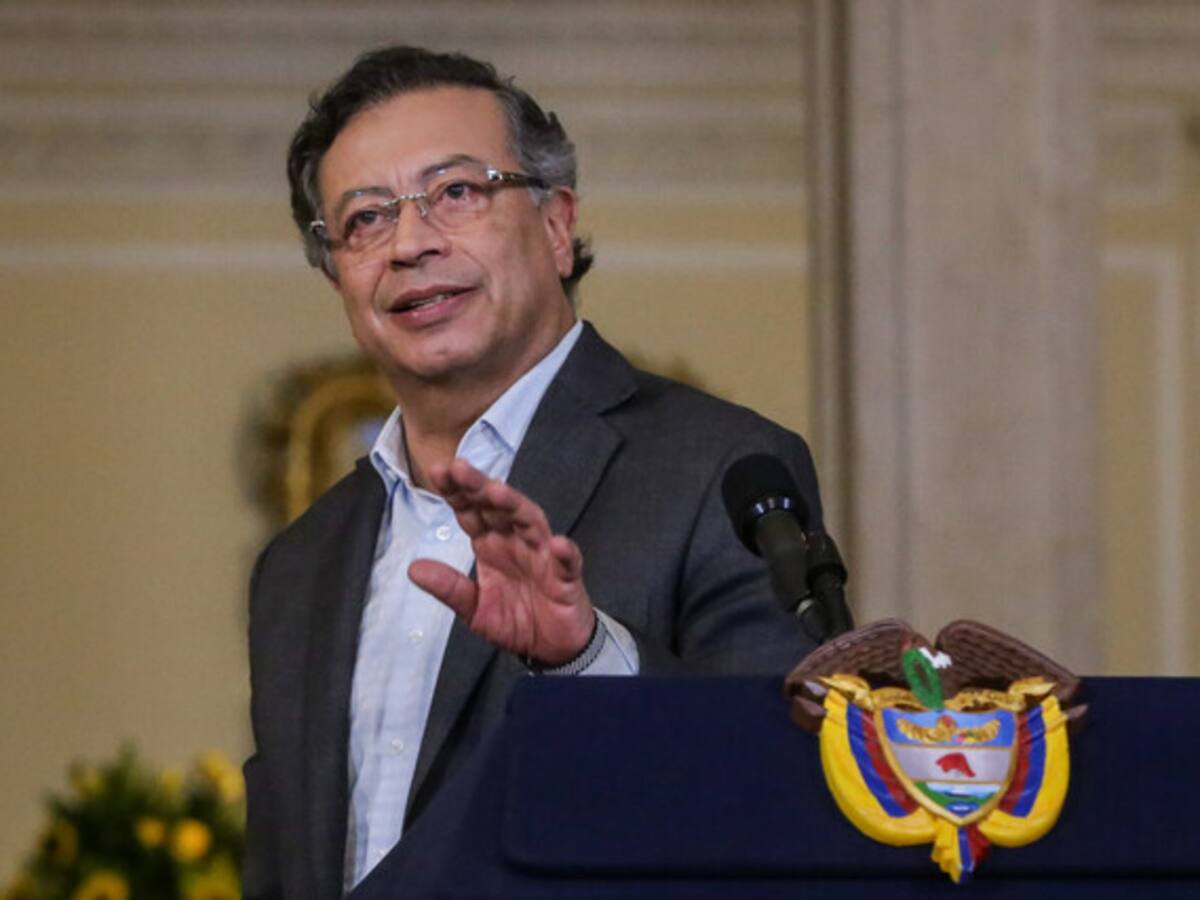 6AM revela las preguntas de la consulta popular: ¿Qué tendrían que decidir los colombianos?