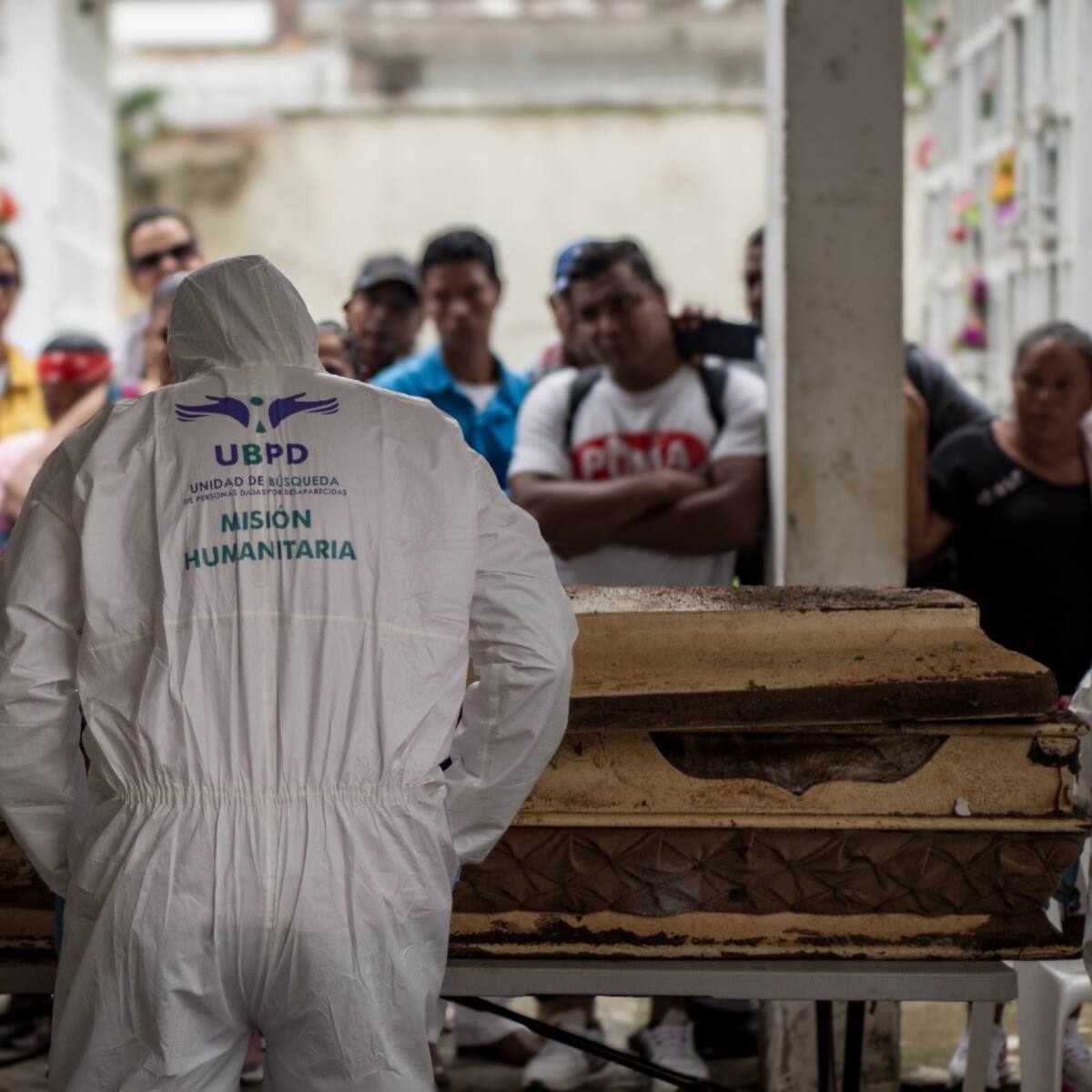 Exhuman restos de 16 personas del cementerio de Apartadó, Antioquia