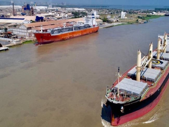Calado aumenta a 10 metros en el Puerto de Barranquilla