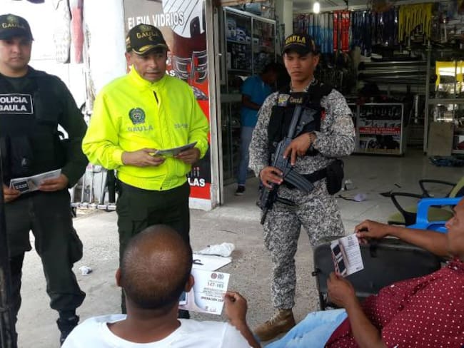 Gaula de Policía y Armada realizan campaña conjunta en Cartagena