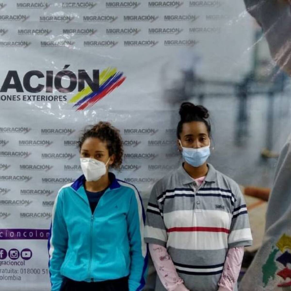 35 ciudadanos cubanos, con visas falsas, fueron ubicados por migración Colombia