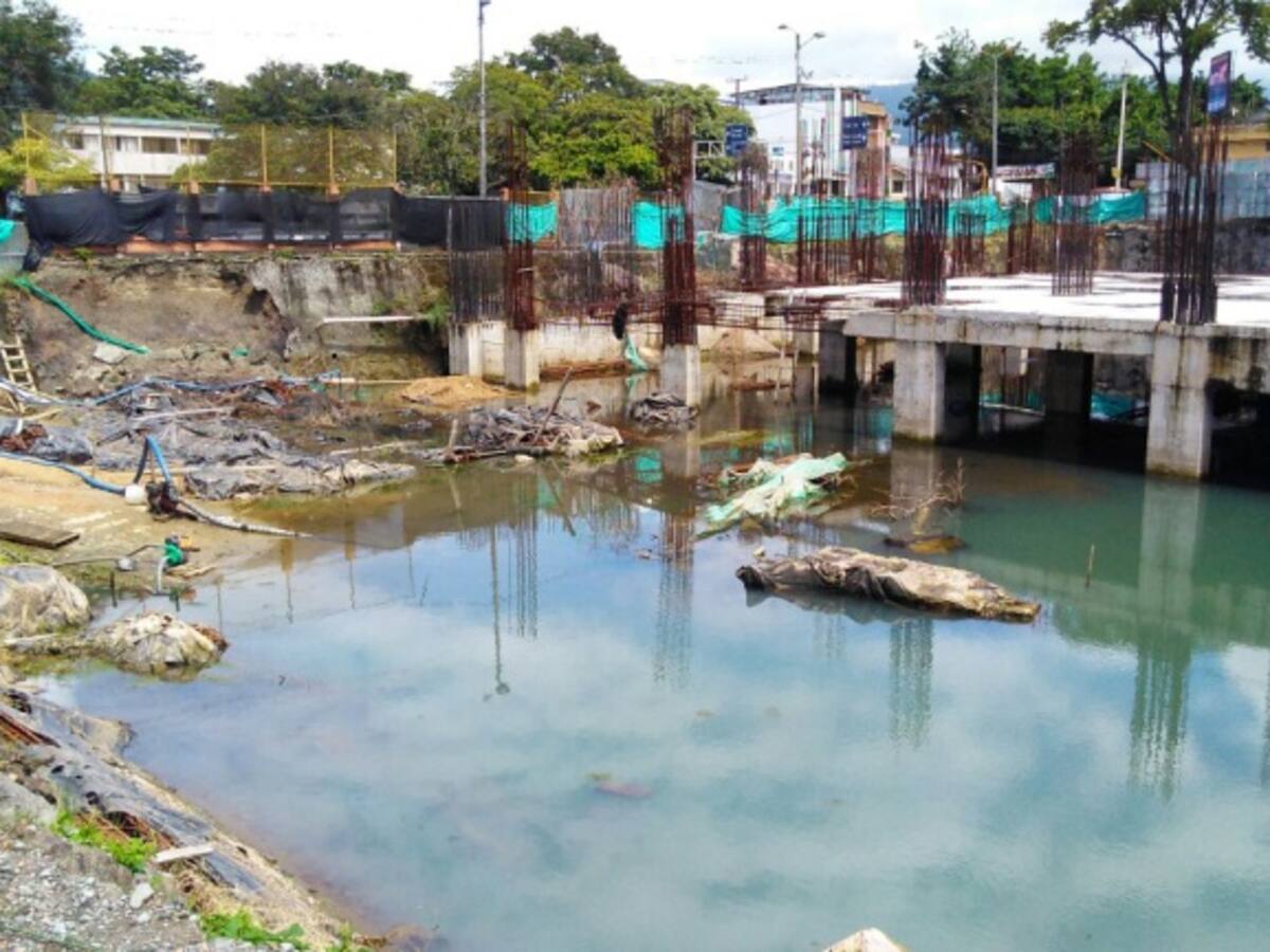 Avanza licitación para terminar complejo acuático de la calle 42 en Ibagué
