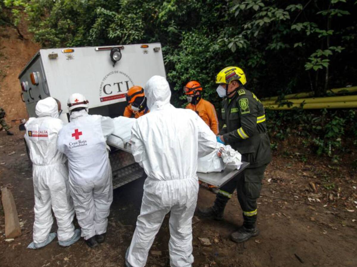 Aumentan a siete los muertos por accidente minero en Colombia