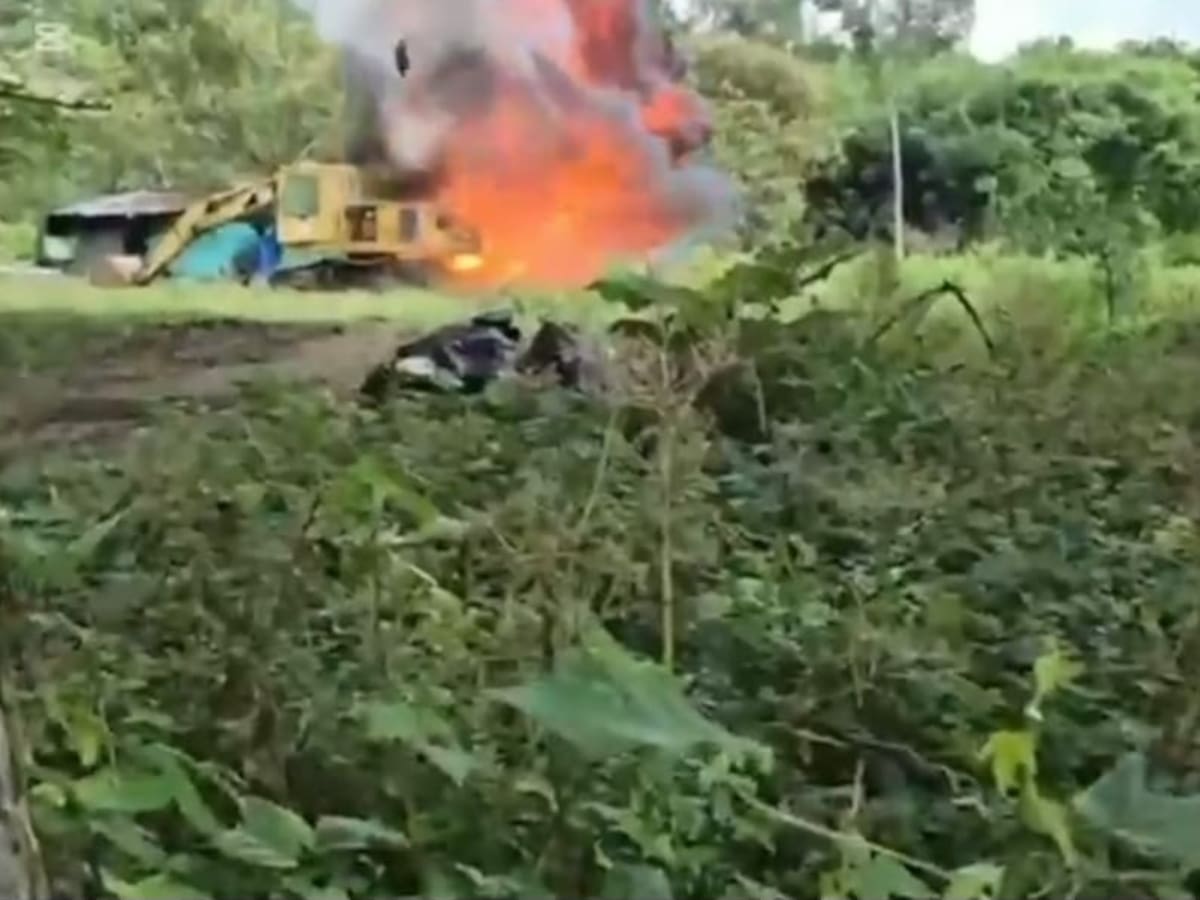 Seis unidades de producción minera ilegal del ELN fueron destruidas en Cauca