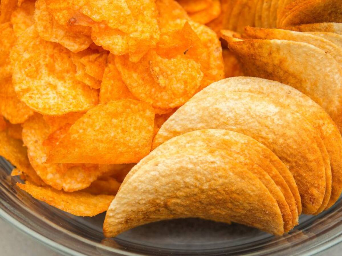 Así es como puede consumir papas fritas de bolsa sin dañar su salud