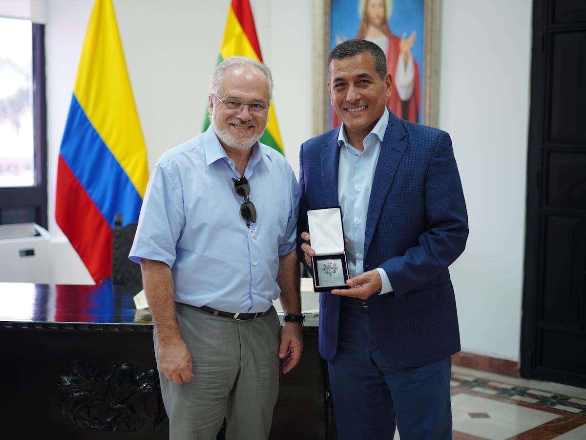 Francia ratificó respaldo en educación y preservación medioambiental en Cartagena