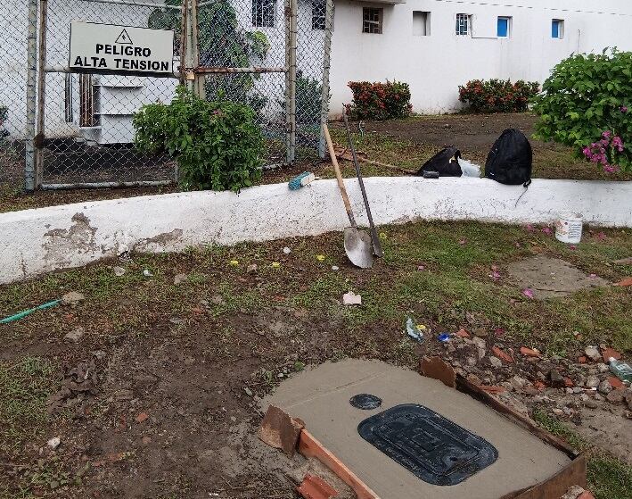 Aguas de Cartagena detecta conexiones ilegales en dos hoteles y un lavadero de carros