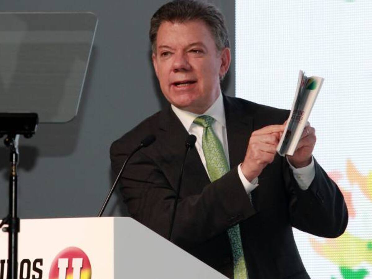 Santos se reunió con la U para acabar con las divisiones dentro del partido
