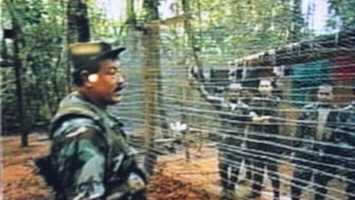 Secuestrada, violada por las Farc y testigo de abuso y asesinato de menores: Cecilia habla en 6AM