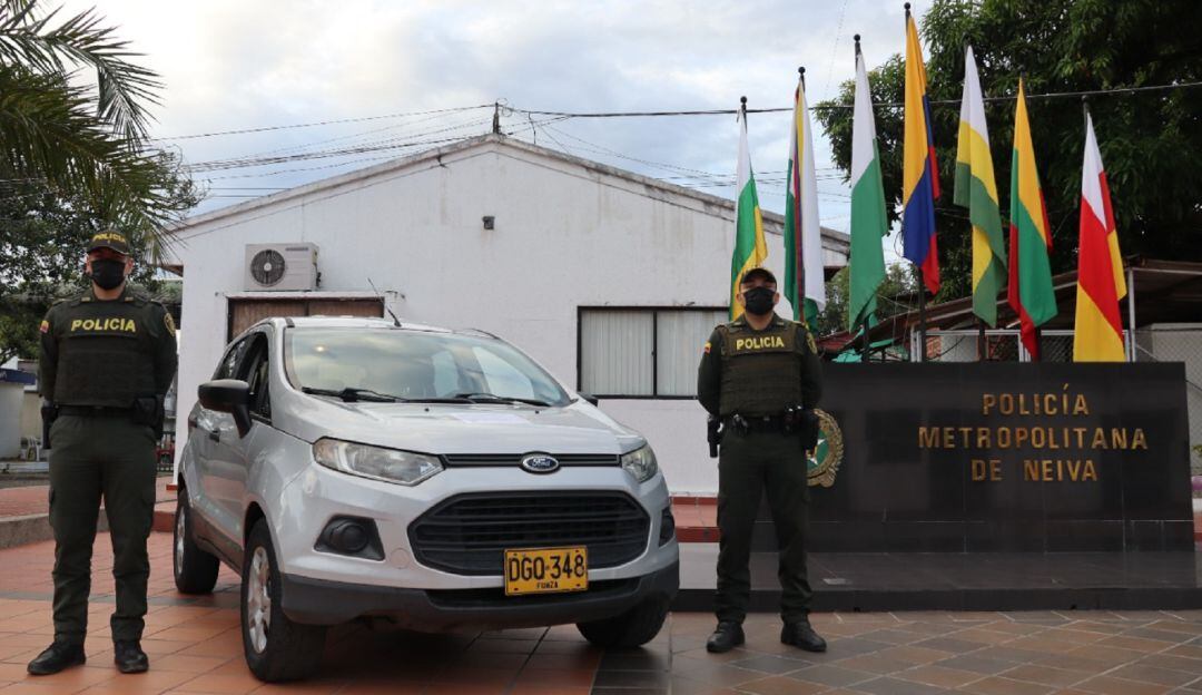 Se trata de una camioneta tipo campero y una motocicleta, que habían sido hurtadas en las últimas horas.