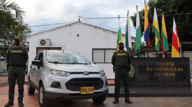 Se trata de una camioneta tipo campero y una motocicleta, que habían sido hurtadas en las últimas horas.