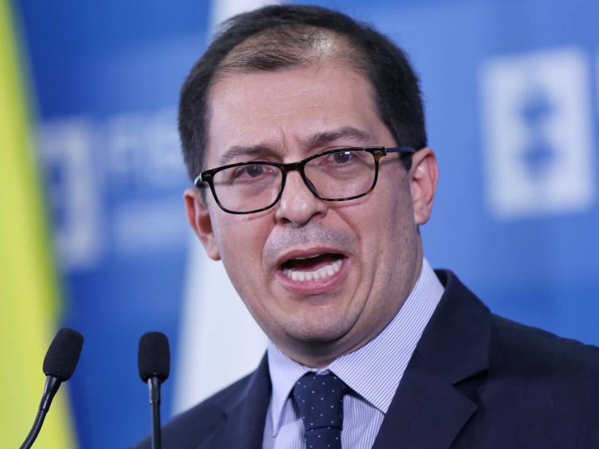 Corte Suprema rechazó recusación de Cepeda a fiscal Barbosa en caso Uribe