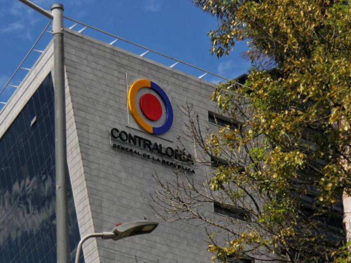 Contraloría ordena embargos a diez EPS por presuntos recobros