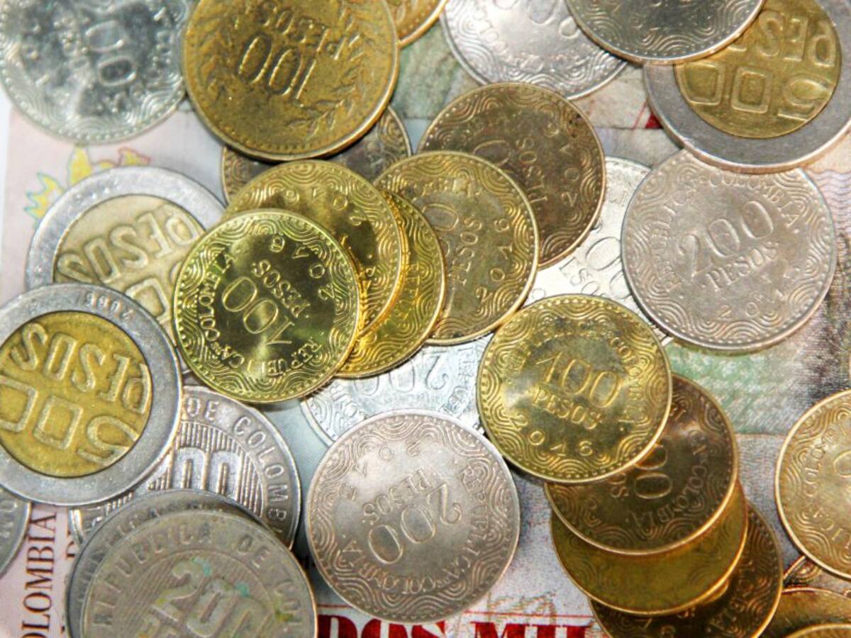 Gobierno empezará pago de sueldos atrasados a personal de salud