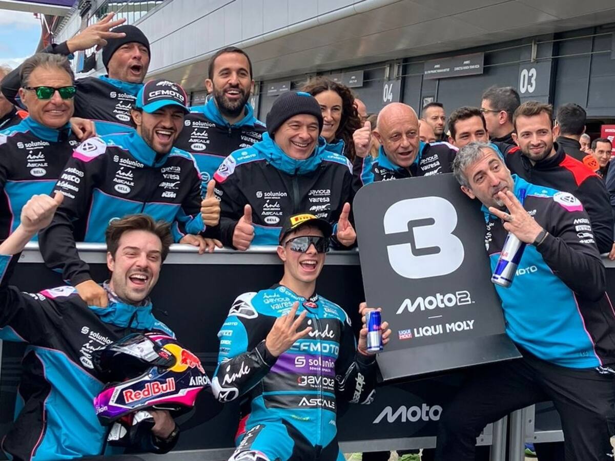 David Alonso logra su primer podio de Moto2 en el Gran Premio de Inglaterra