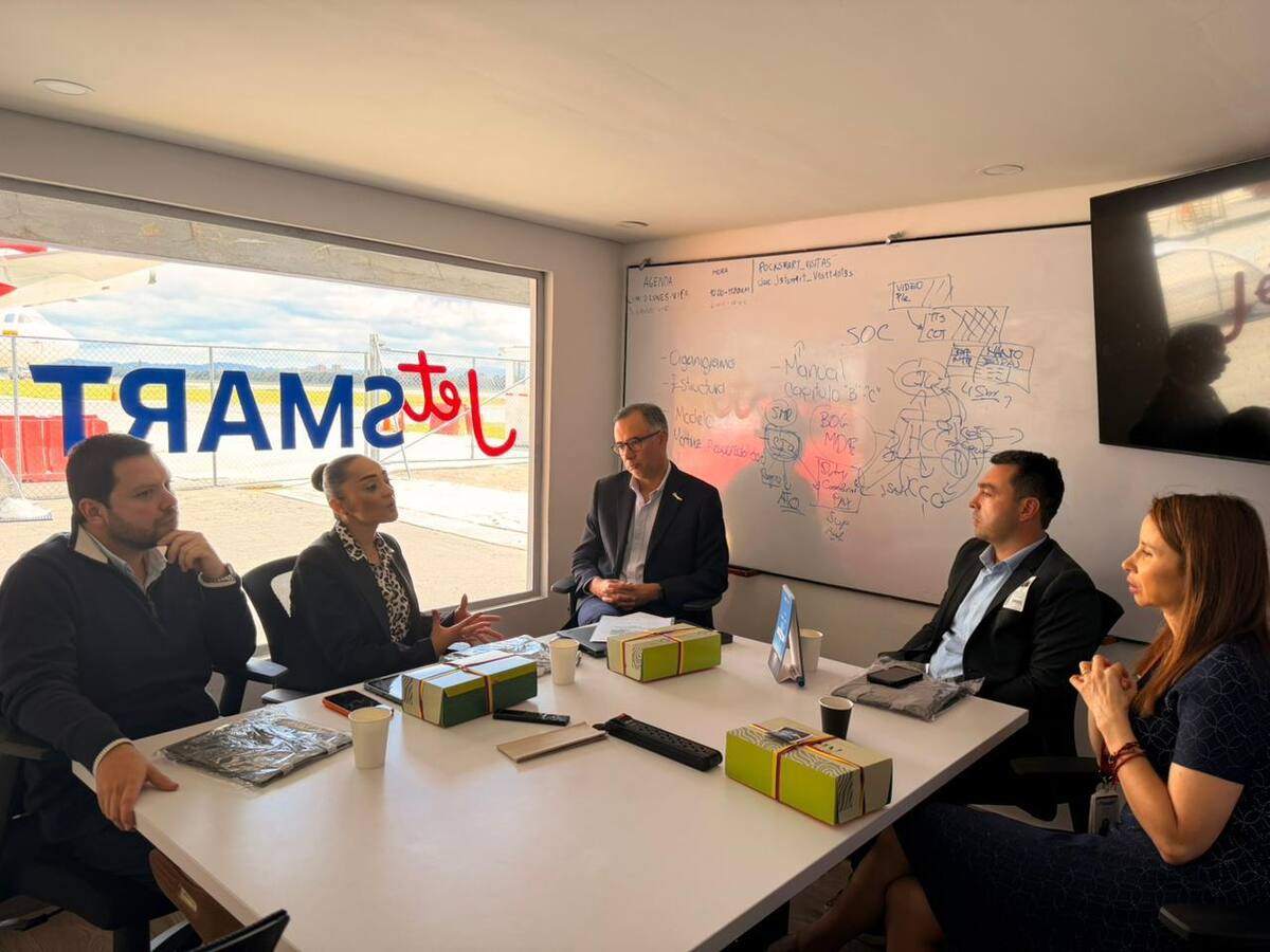 ¿Qué dejó reunión en Bogotá entre gremios y autoridades del Quindío con directivas de aerolíneas?