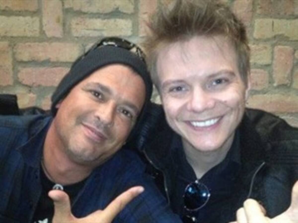 Vuelve Carlos Vives, a dúo con Michel Teló, en el disco "Corazón profundo"