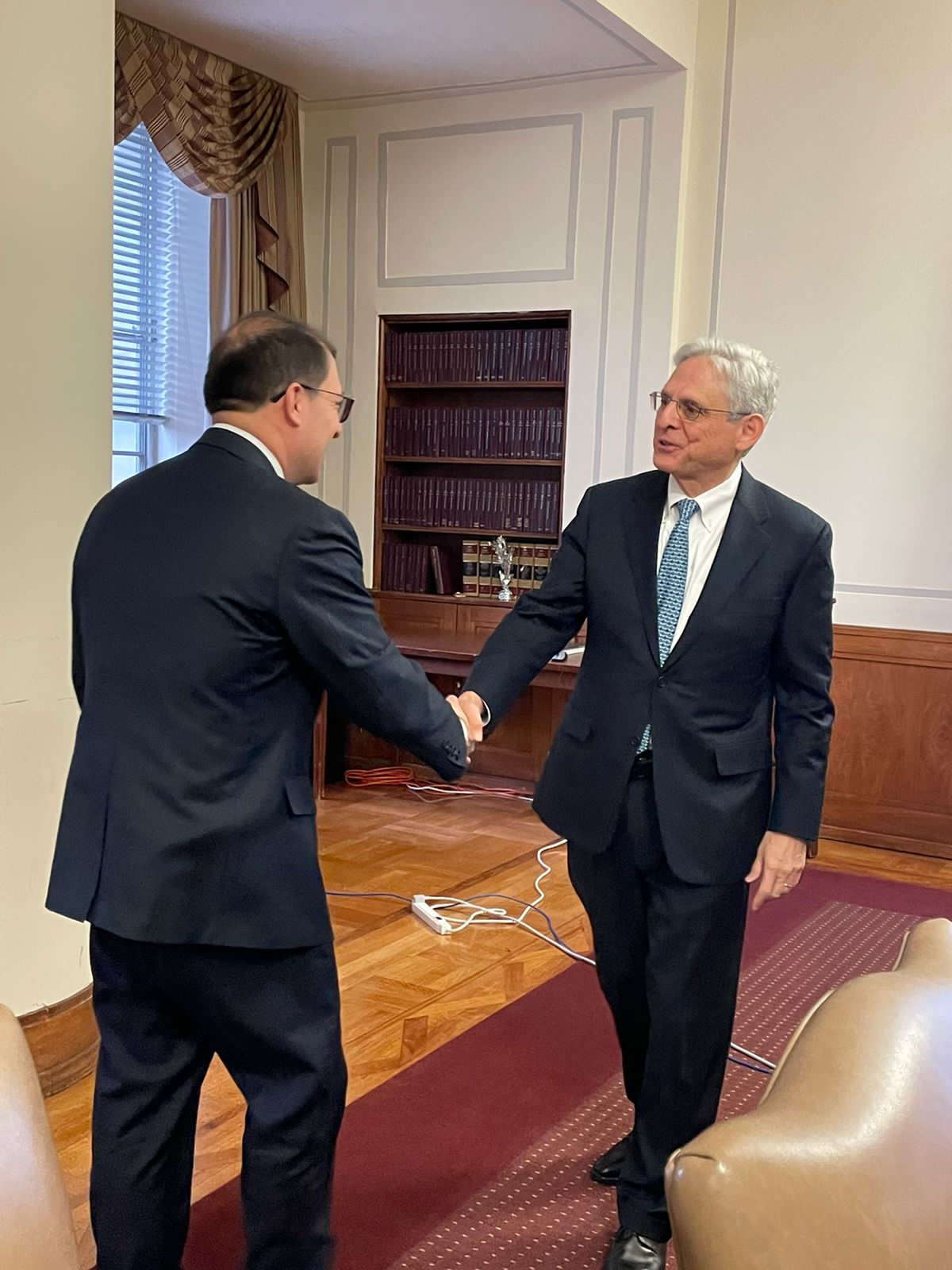 Fiscal General Francisco Barbosa junto a su homólogo de EE.UU. Merrick Garland. Foto: Fiscalía de Colombia