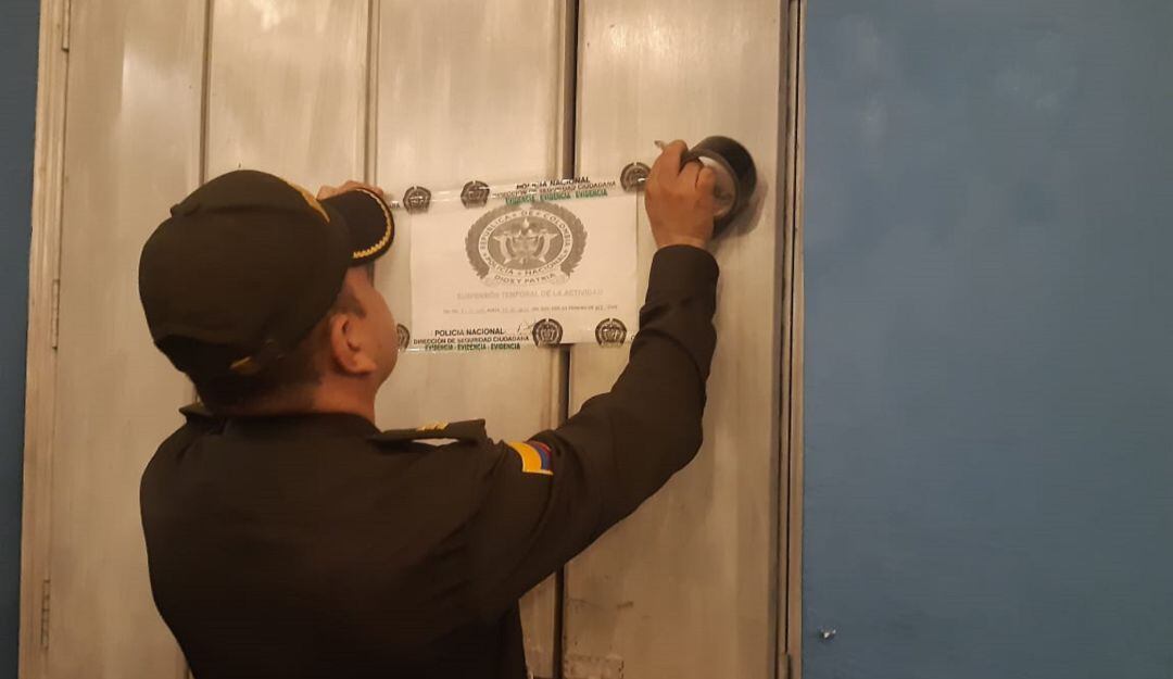 Discoteca sellada de manera temporal.