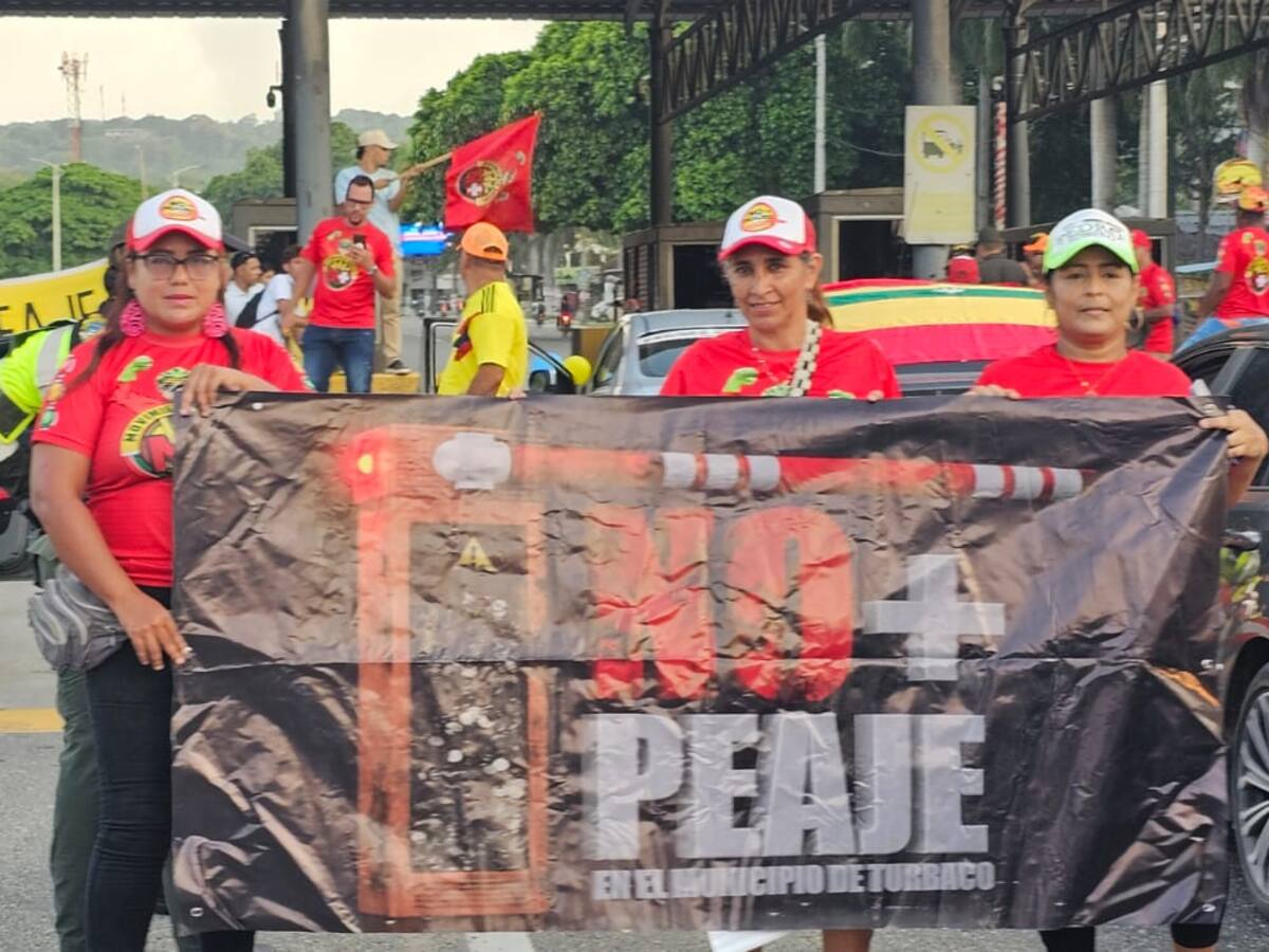 Acto simbólico conmemoró lucha antipeajes en Bolívar