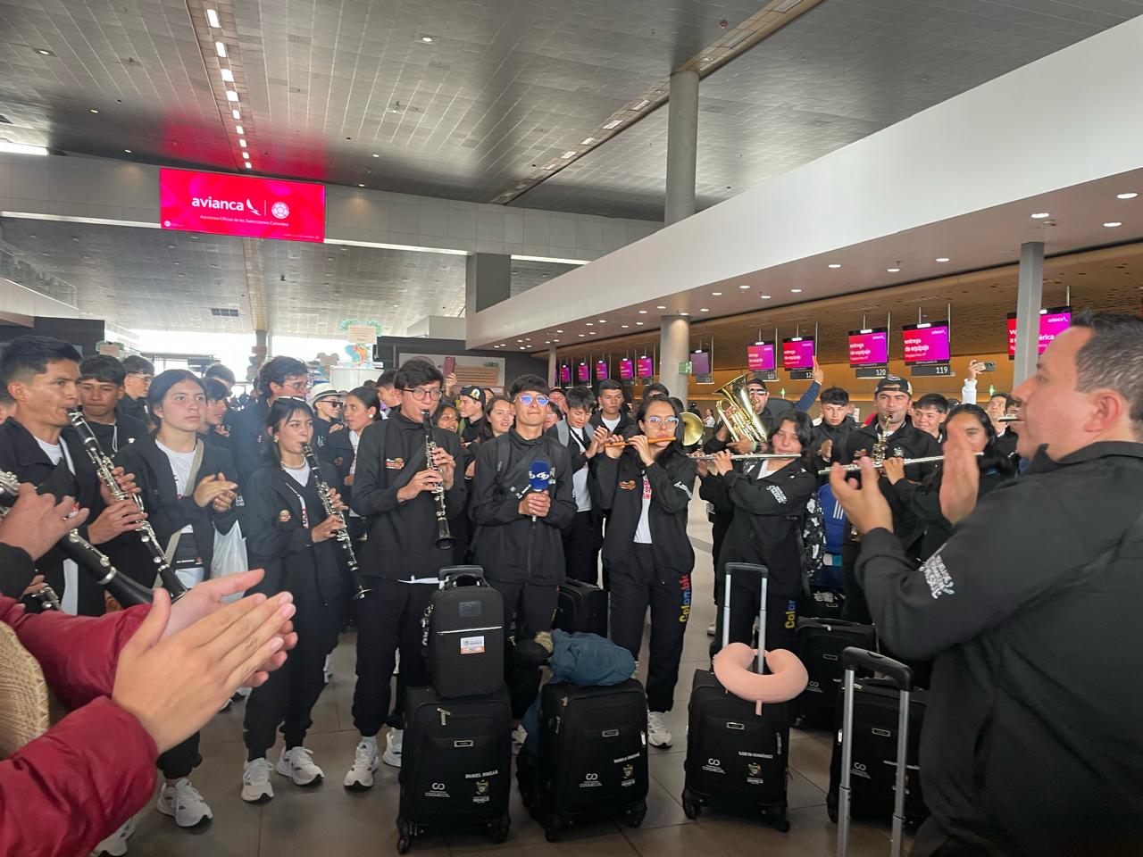 De Samacá a España: Músicos llevan el sonido de Colombia a escenarios internacionales