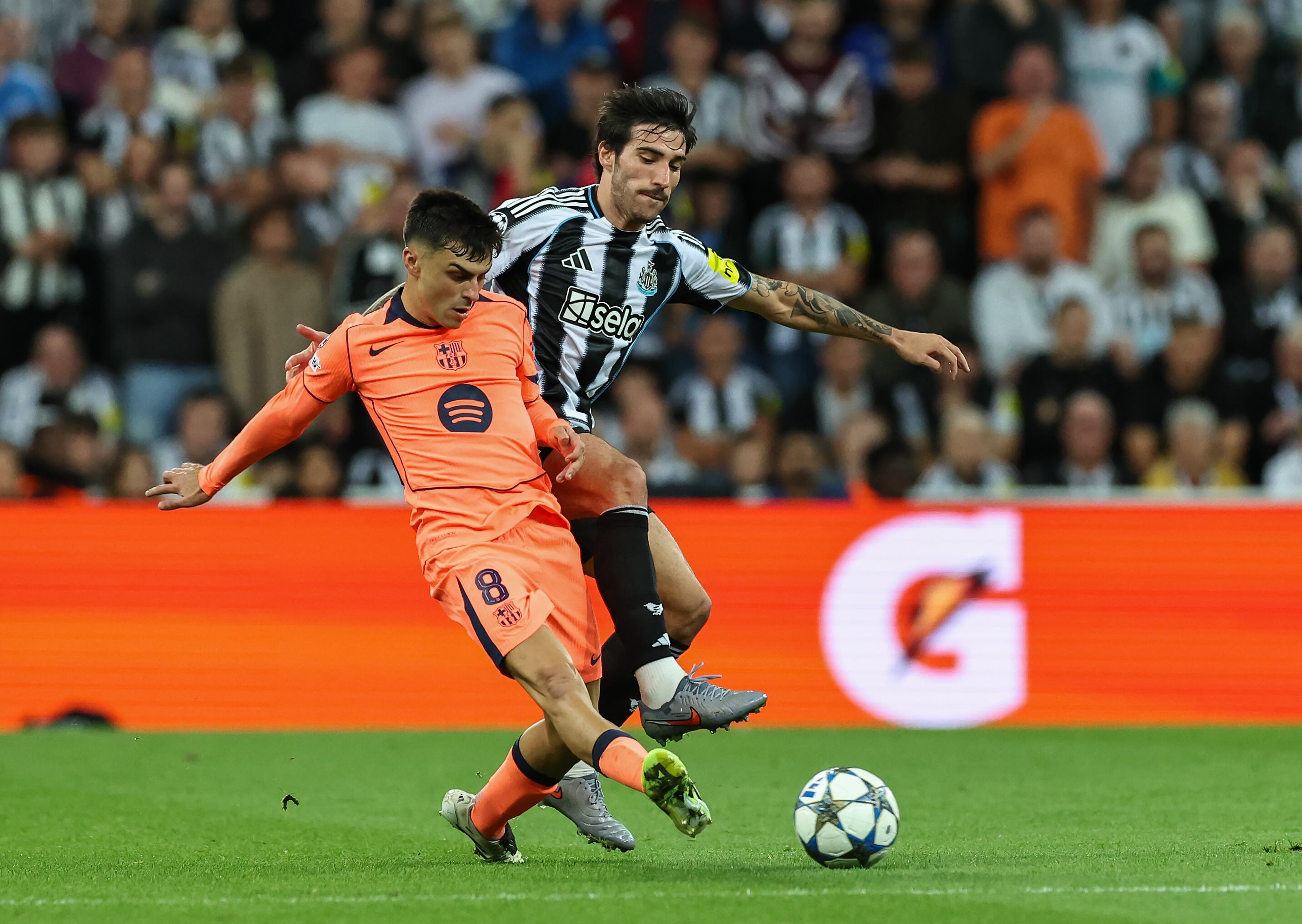 Newcastle vs Barcelona en Champions League: siga EN VIVO el partido en octavos de final ida. (Photo by Lee Parker - CameraSport via Getty Images)