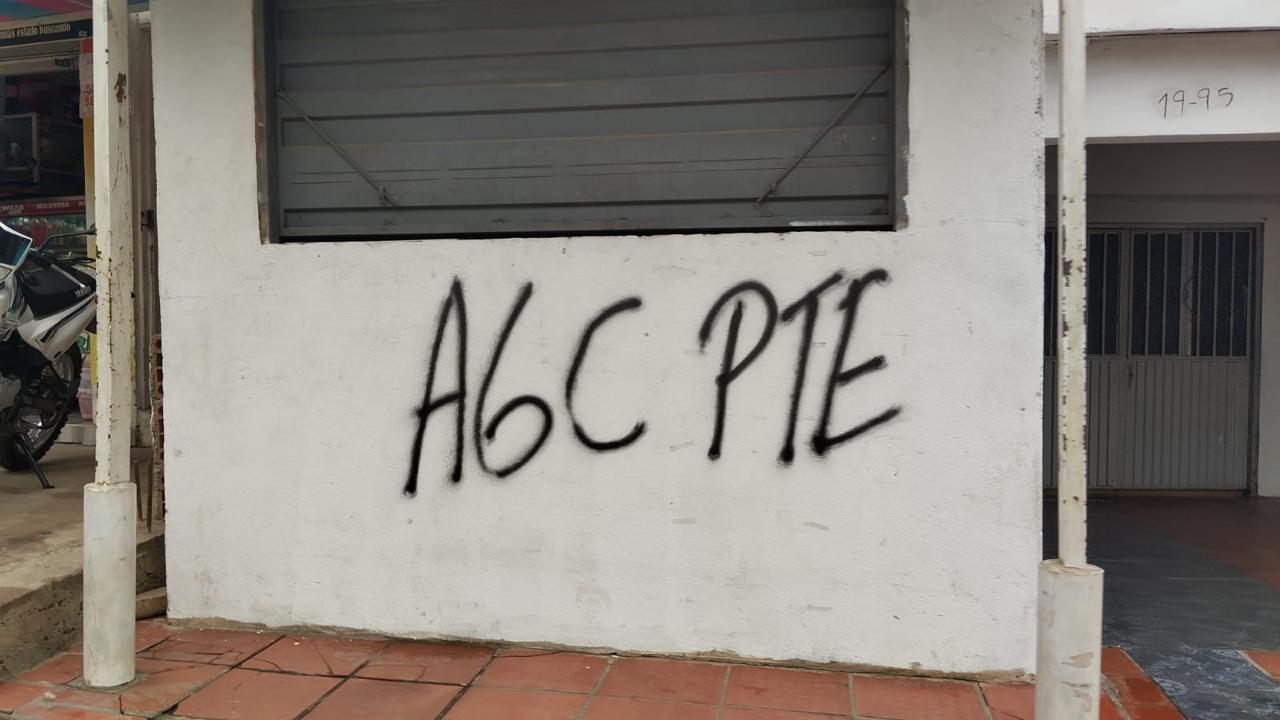 Grafitis AGC en Simón Bolívar, Cúcuta - Foto: Cortesía