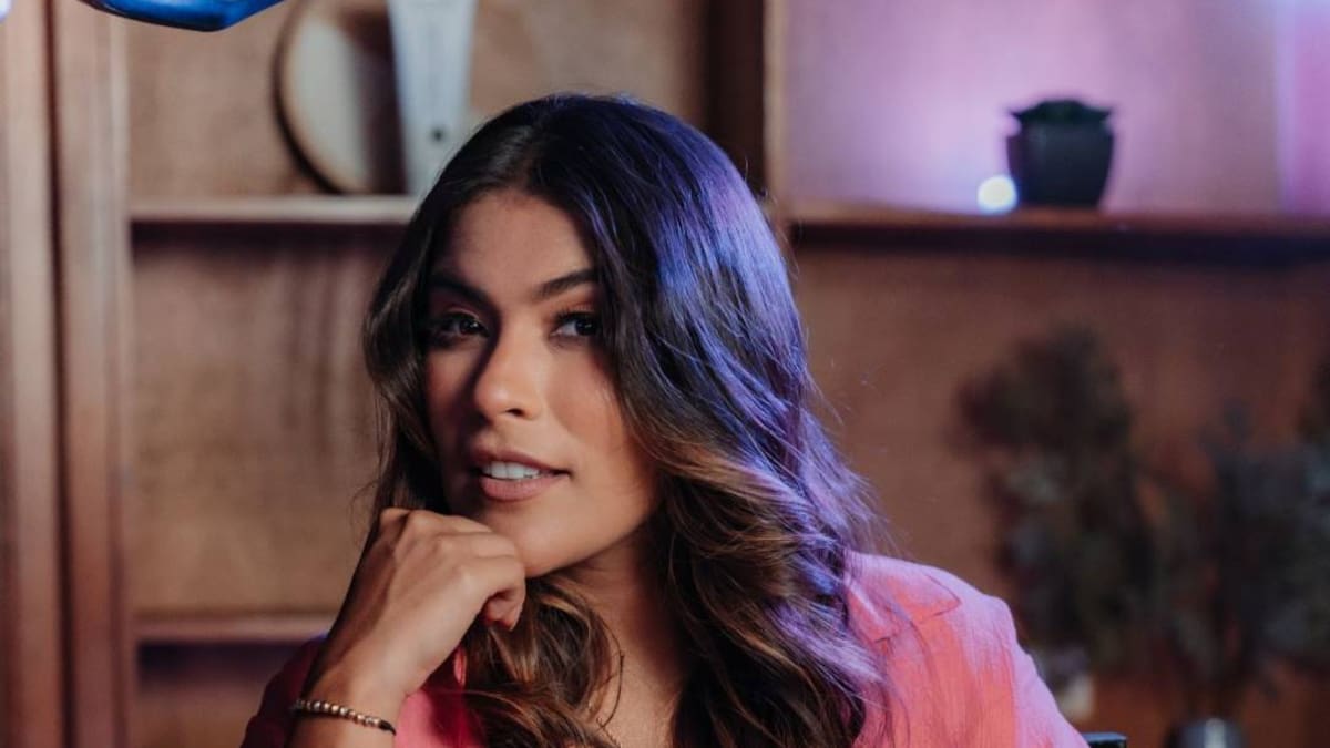 “Las mujeres volvimos al ruedo en el vallenato”: Karen Lizarazo