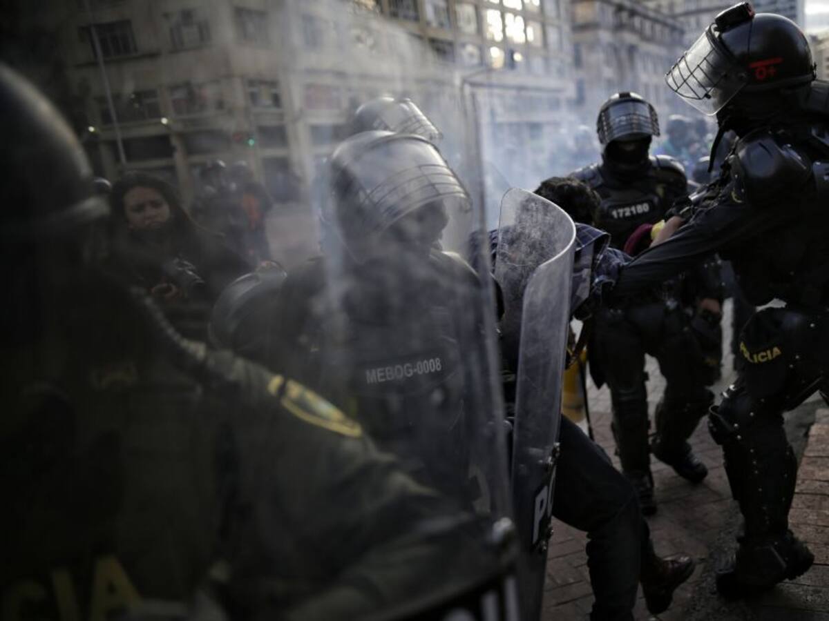 Procuraduría verificará uso indebido de la fuerza contra periodistas