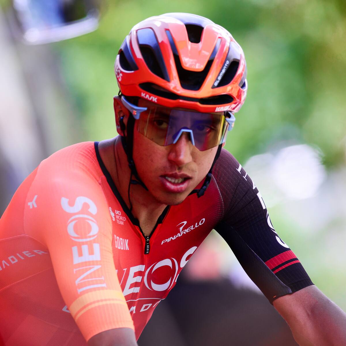 Egan Bernal, tercero en la etapa 5 de la Vueta a Suiza y se metió al podio de la general