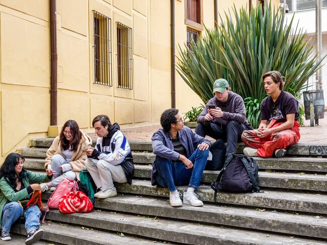 Estudiantes universitarios en Bogotá. Foto: Getty Images.