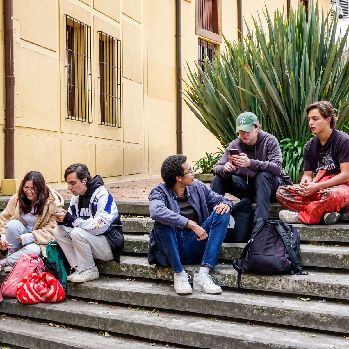 ¿Cómo estudiar becado en las 10 mejores universidades de Colombia?