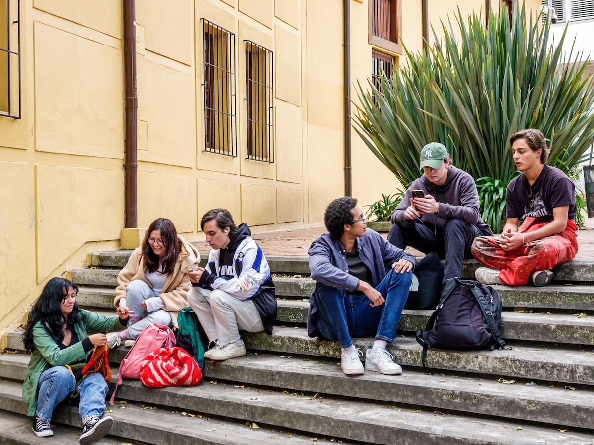¿Cómo estudiar becado en las 10 mejores universidades de Colombia?