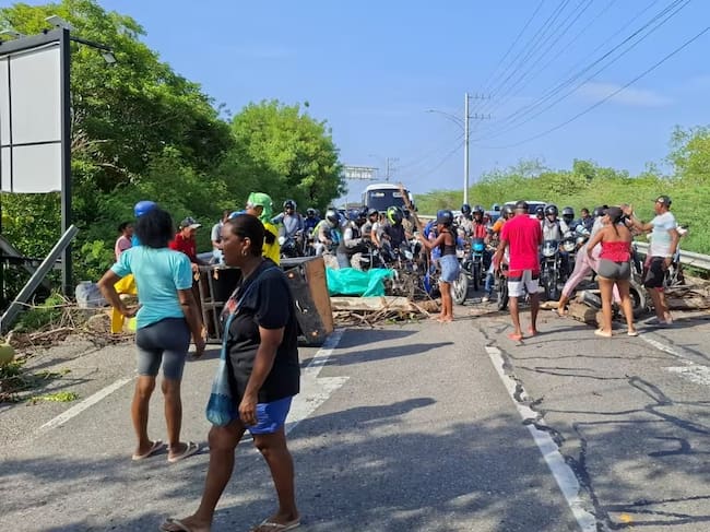 Bloqueo en La Boquilla por falta de energía. // Cortesía
