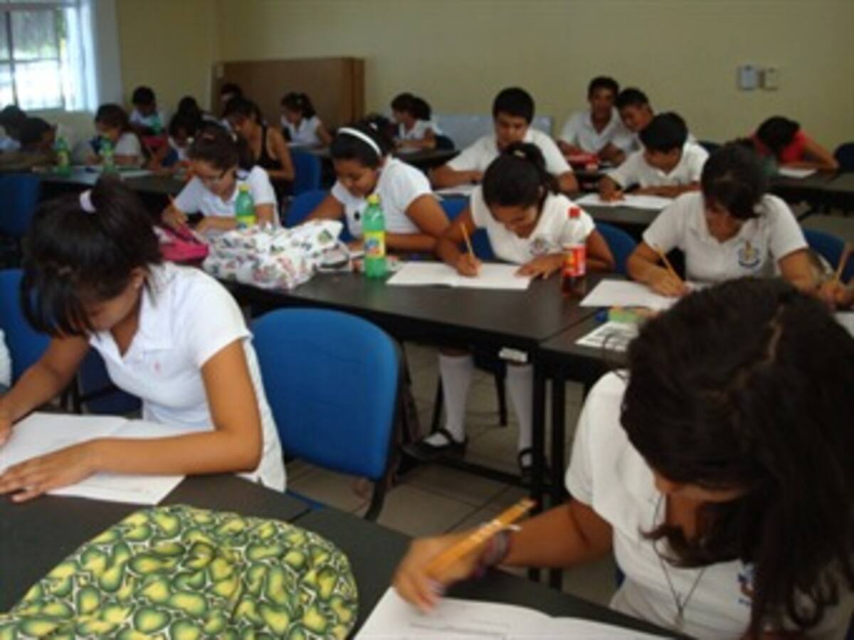 32,7% de los niños y adolescentes escolarizados tuvo relaciones sexuales en el 2012: Dane