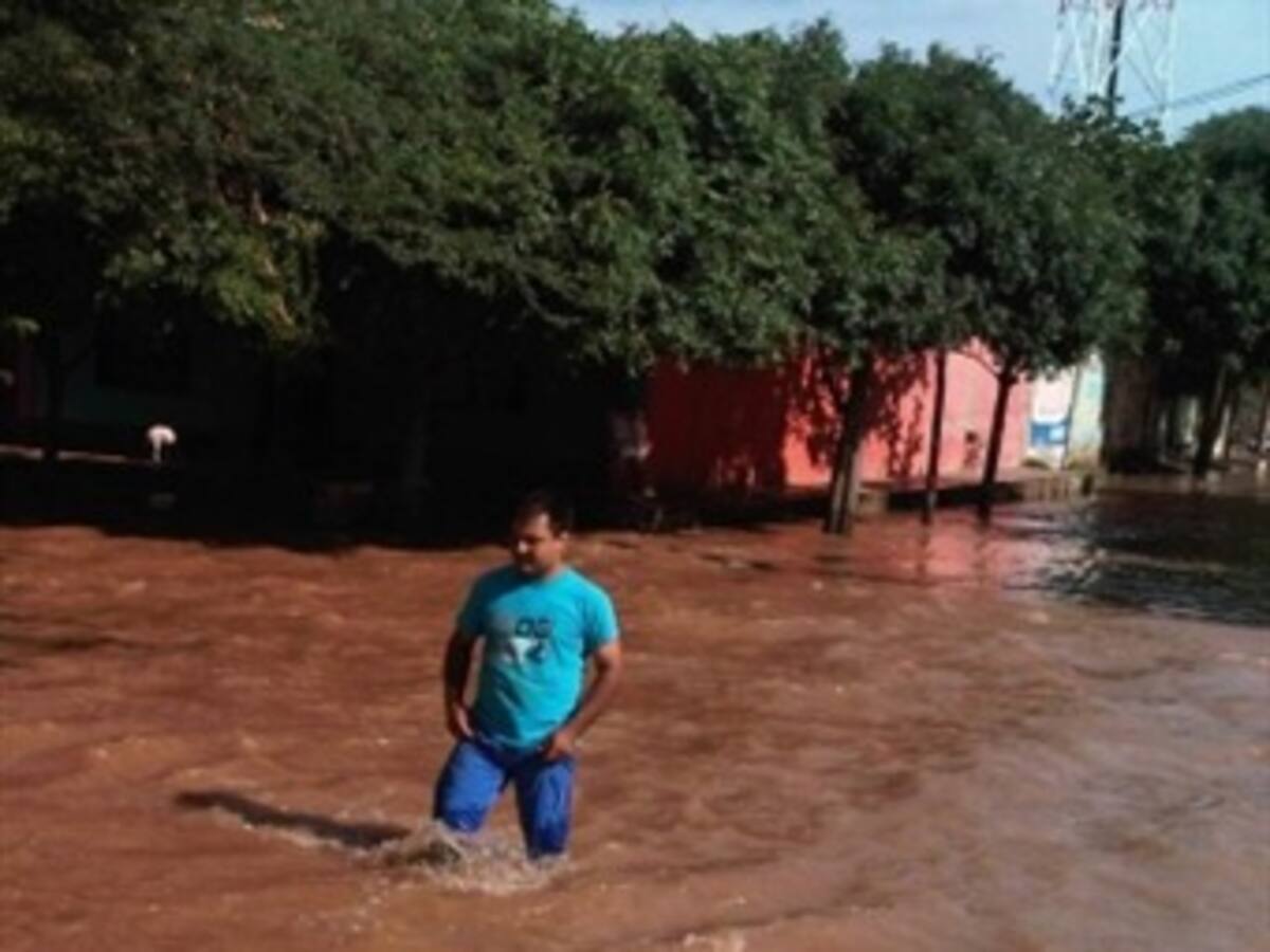Controladas protestas de damnificados por lluvias en Riohacha