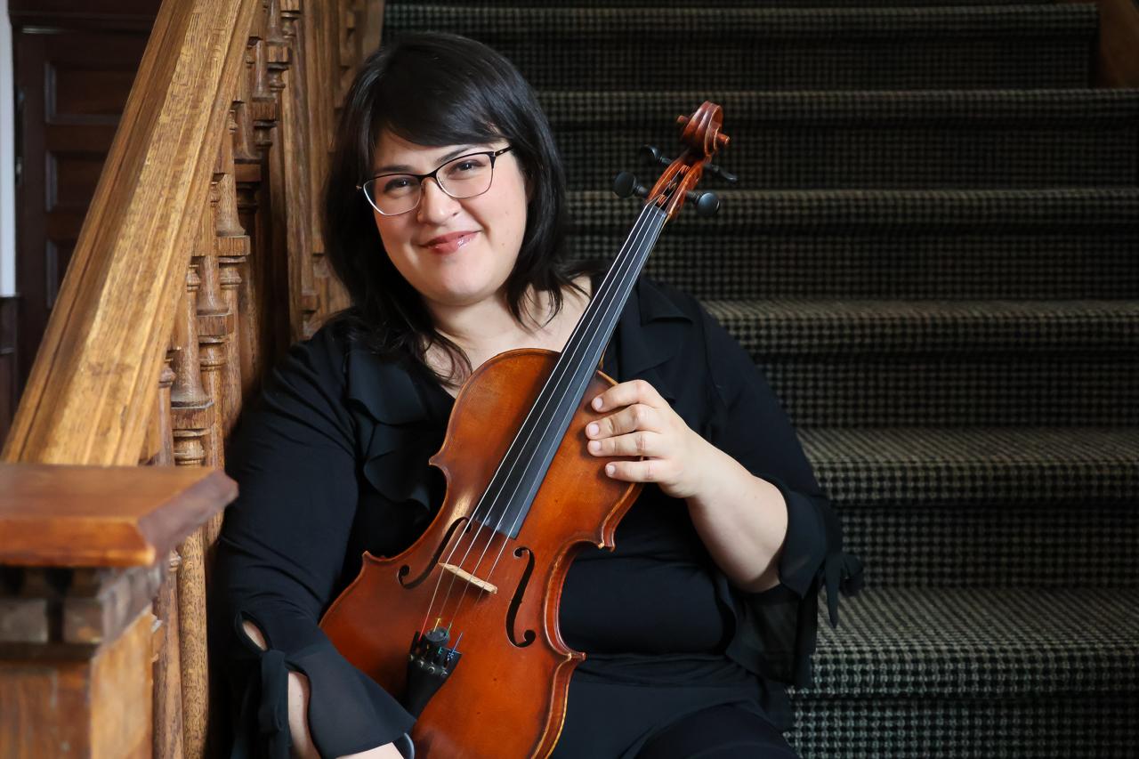 Saraí Aboites: la viola de una mujer que se abre paso en un mundo de hombres