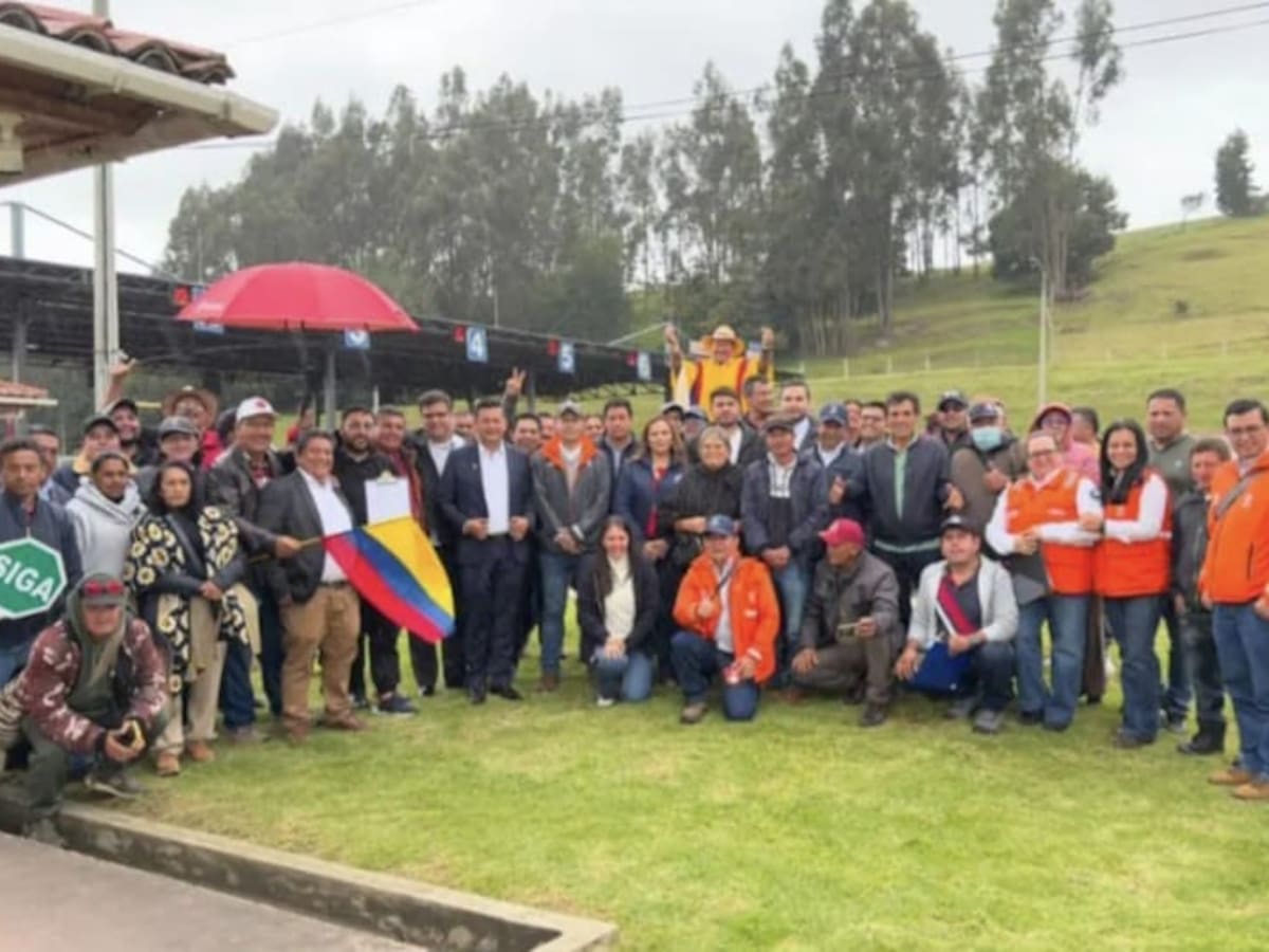 Mercados campesinos para comunidad afectada aledaña al peaje de Tuta, Boyacá