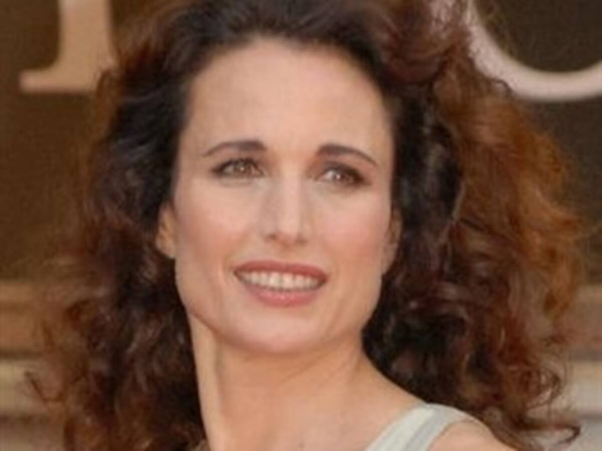 Andie MacDowell: 'Los hombres lo tienen más fácil que nosotras a cierta edad'